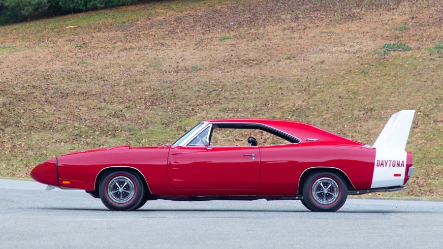  Dodge Charger Daytona Hemi 1969 года  (фото 3 из 20)